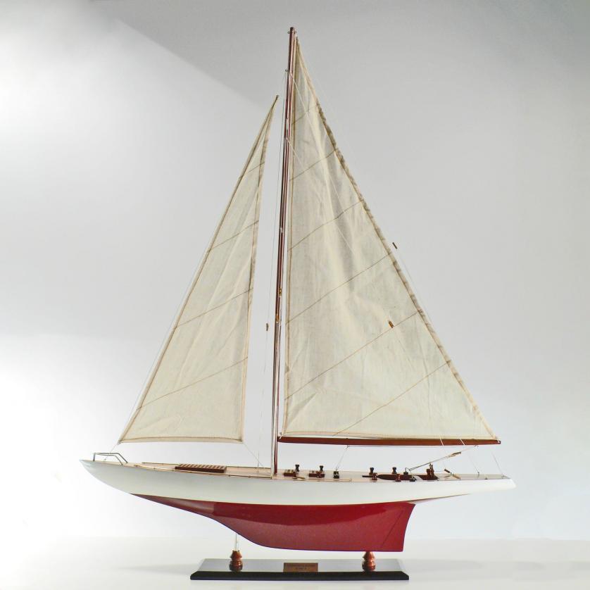 Handgefertigtes Segelschiffmodell der Constellation