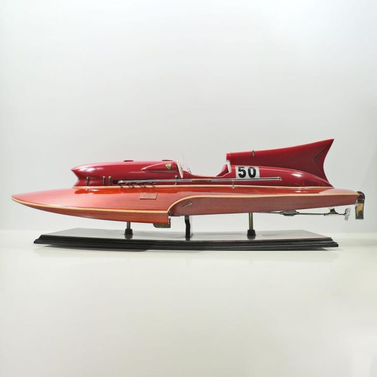 Handgefertigtes Schiffsmodell aus Holz des Ferrari Hydroplanes