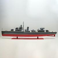 Handgefertigtes Schiffsmodell aus Holz der USS Sims